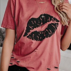 Distressed Lips Graphic Tee